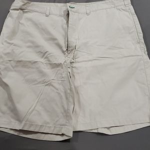 Tommy Hilfiger khaki shorts